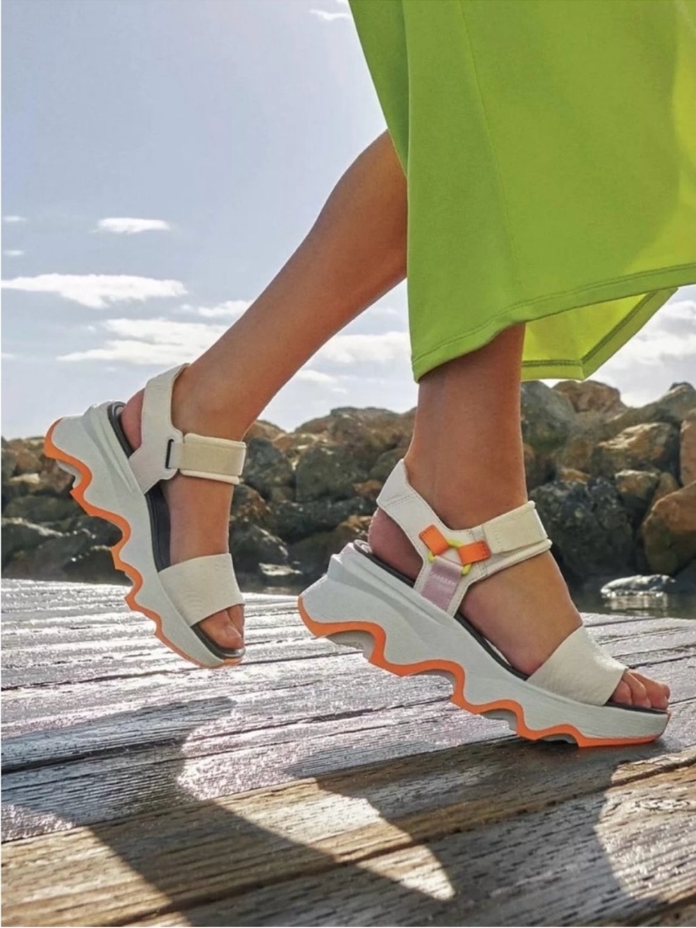 Sorel Kinetic Impact Y Strap Sandals